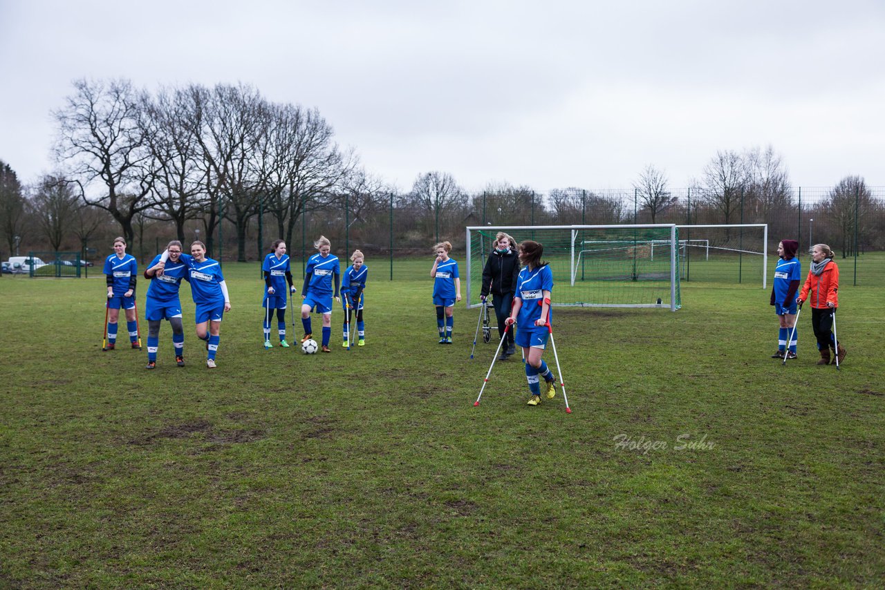 Bild 293 - C-Juniorinnen FSG-BraWie 08 - TuS Tensfeld : Ergebnis: 0:8